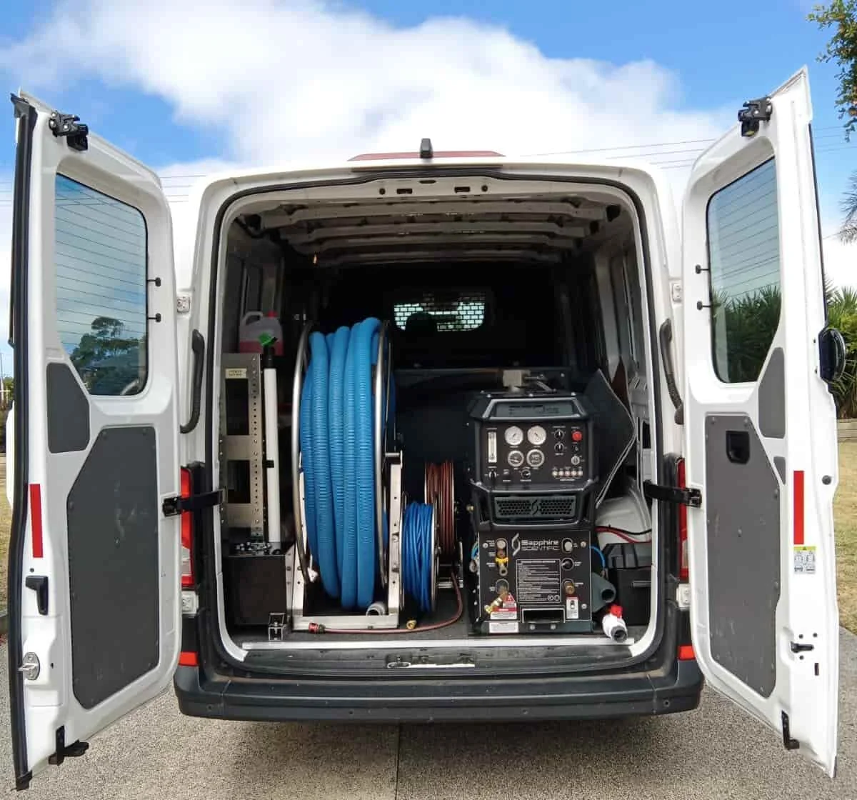 Rapid Dry Restoration Geelong carpet cleaning and flood restoration service van parked at a client’s home